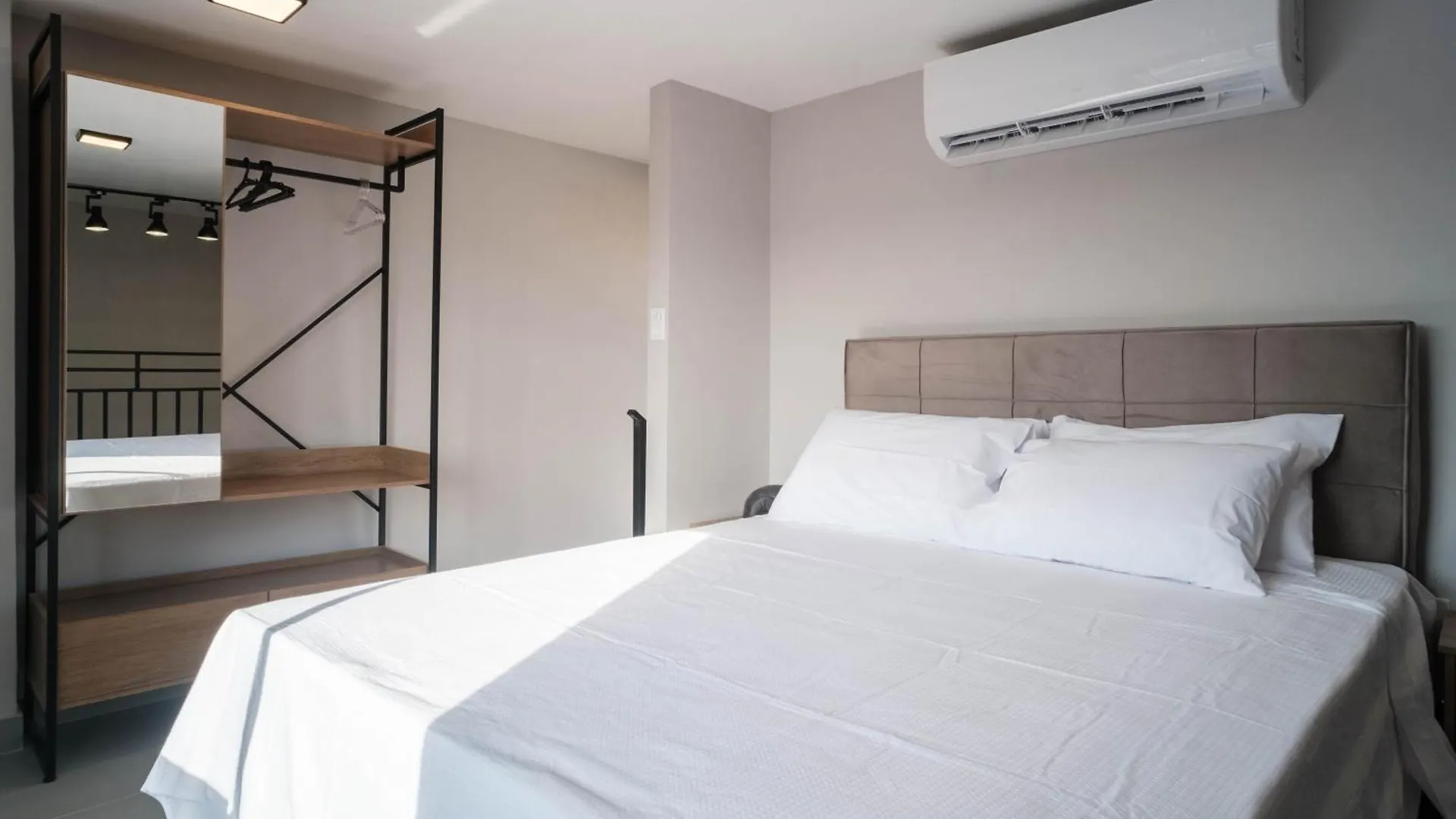 Loft Maravilhoso Metro Sp Expo Aeroporto Com Ac Apartman São Paulo